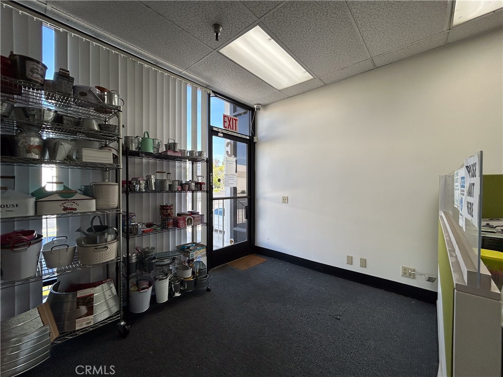 16018 Adelante Street C Property Photo 10