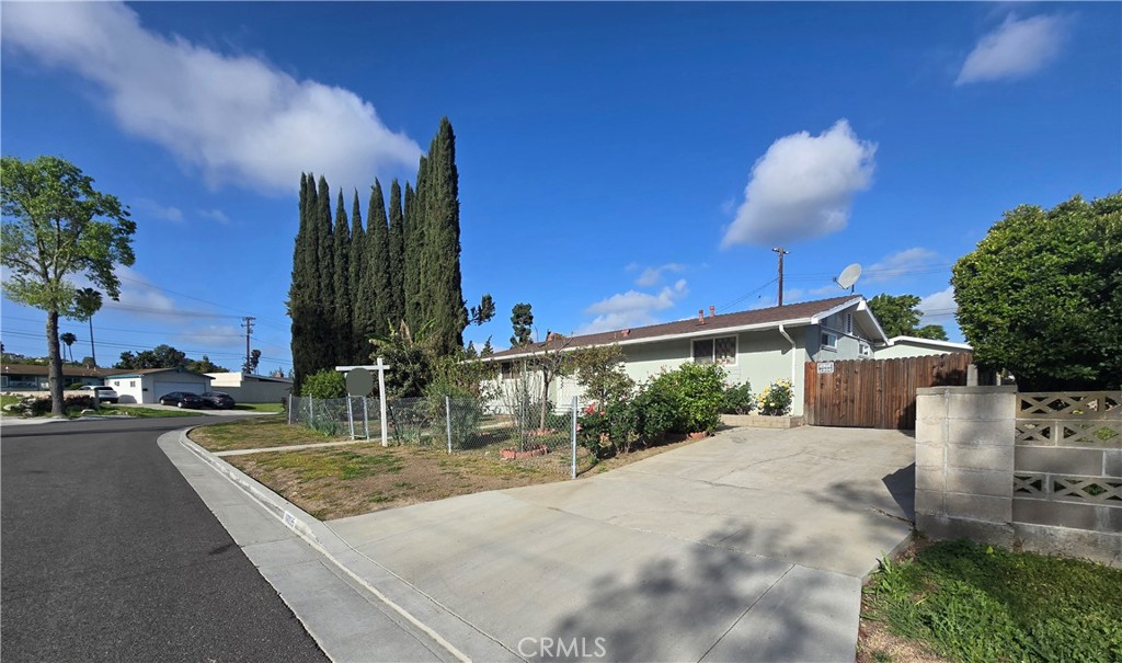 16035 Flamstead Drive Property Photo 1