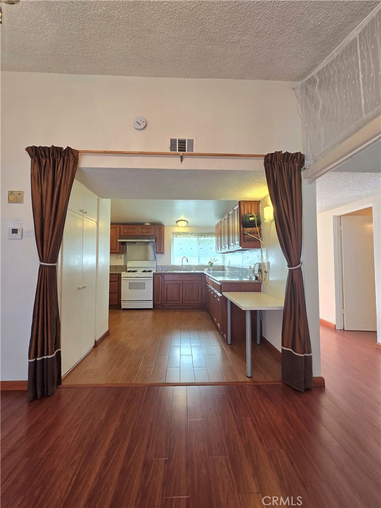 16035 Flamstead Drive Property Photo 6