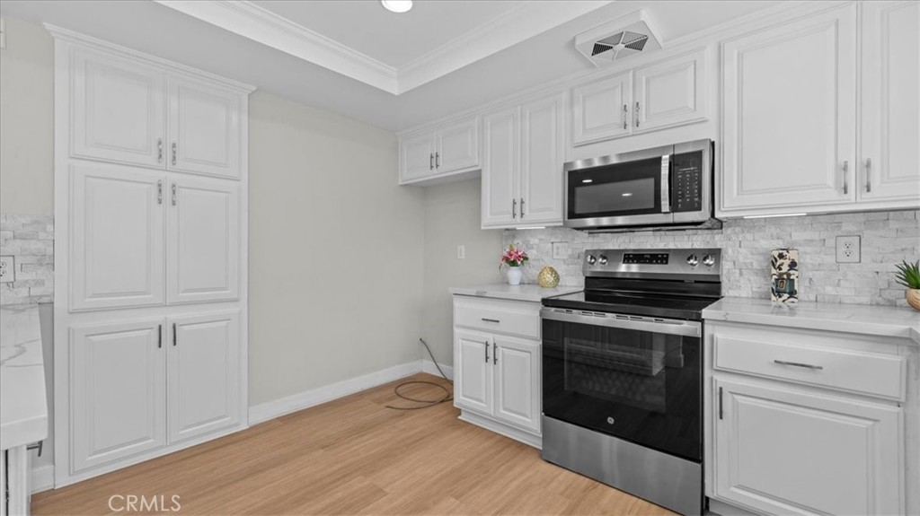 8222 Baldwin Circle Property Photo 13