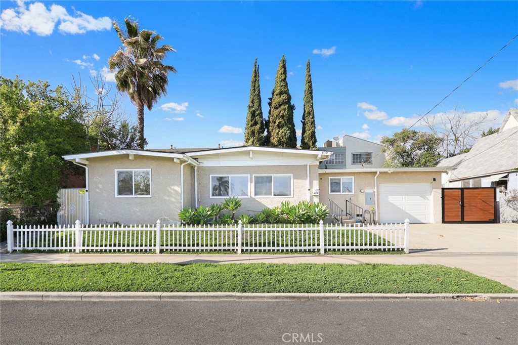 409 Los Higos Street Property Photo 1
