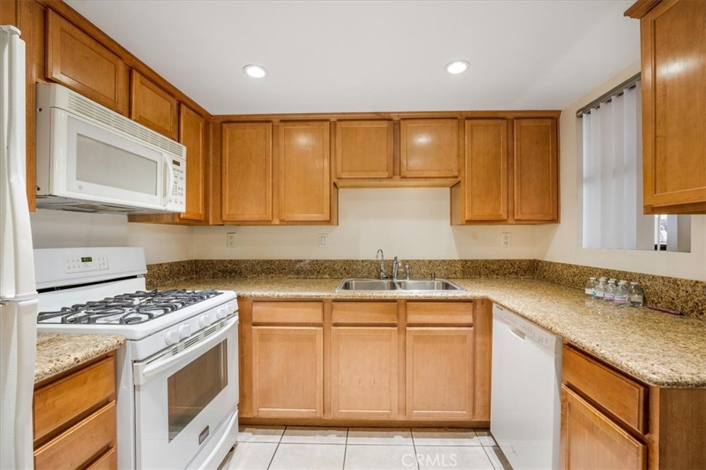 1335 Massachusetts Avenue 101 Property Photo 9
