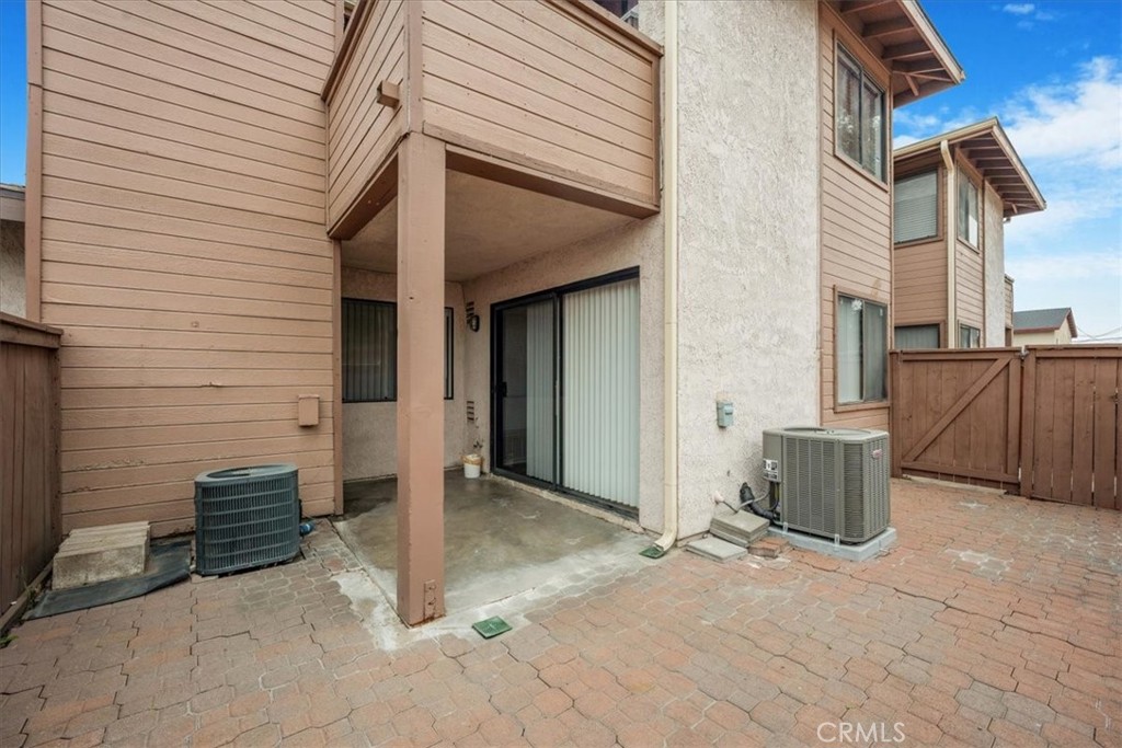 1335 Massachusetts Avenue 101 Property Photo 14