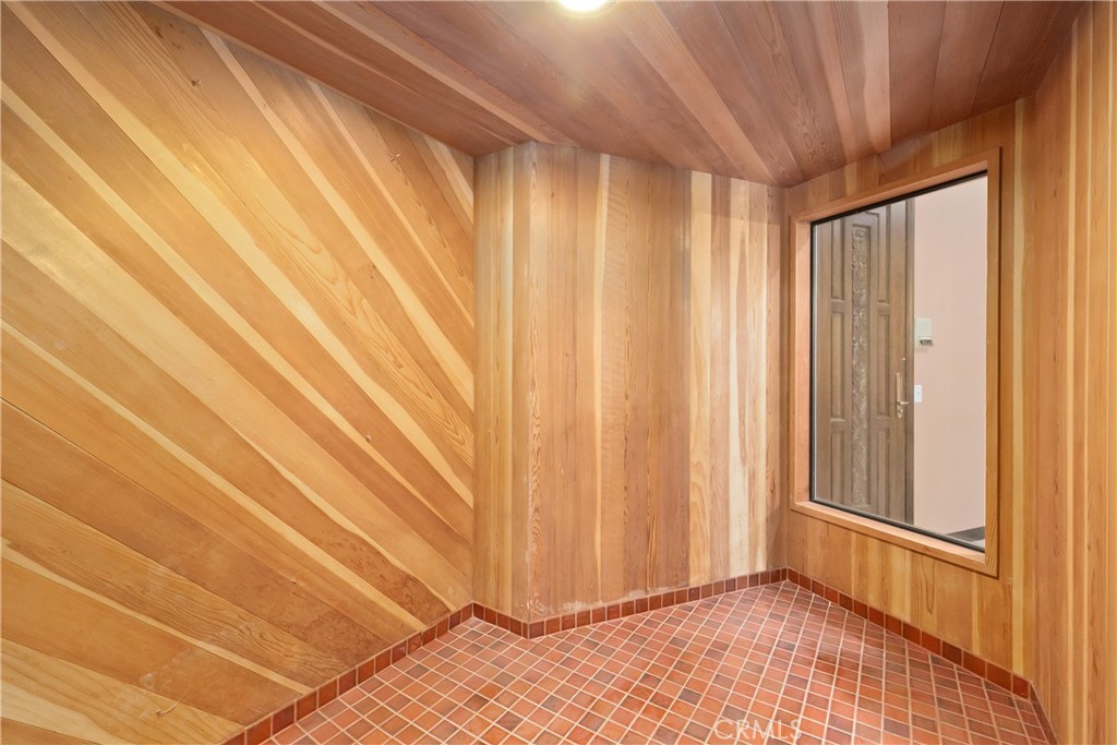 1605 Walter Ct Property Photo 27