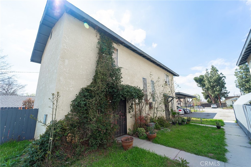 6915 Barton Street Property Photo 7