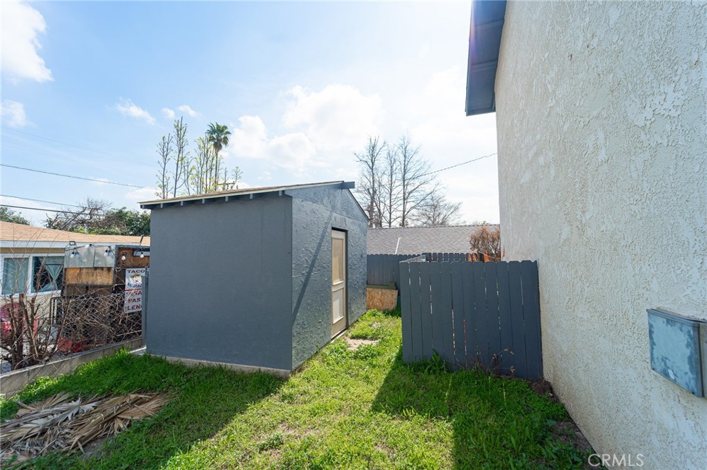 6915 Barton Street Property Photo 8