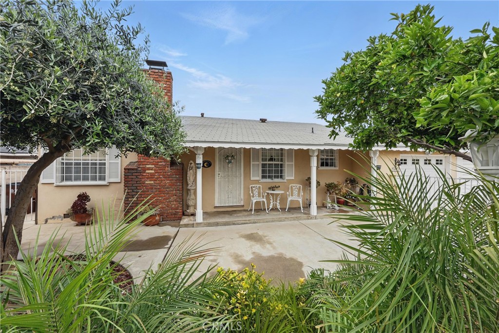 5411 La Madera Avenue Property Photo