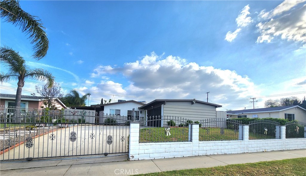 18214 Los Palacios Drive Property Photo 1