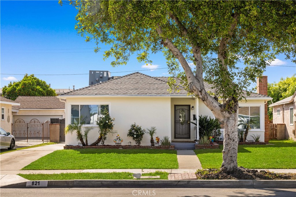 821 S 10th Street