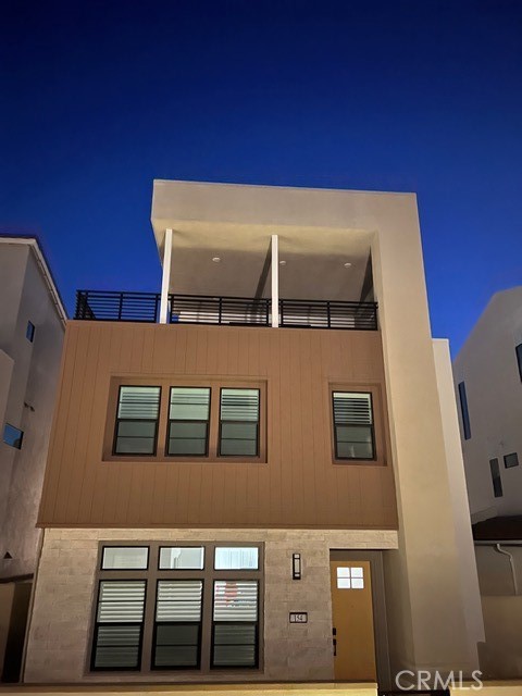 154 Yugen Property Photo 1