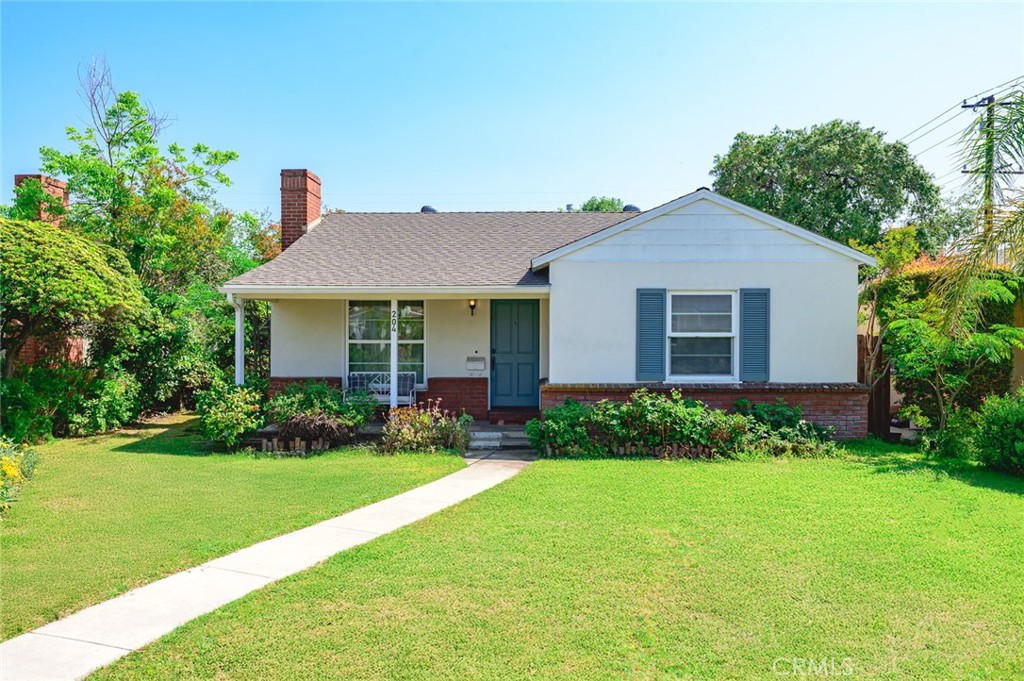 204 E Floral Avenue Property Photo 1