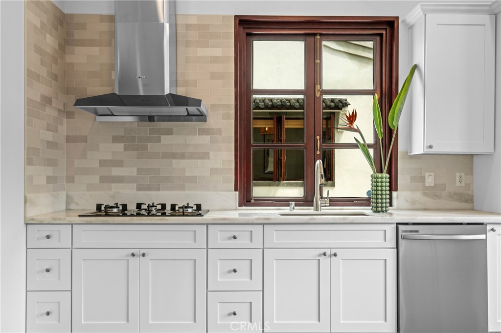 11 Deodar Lane Property Photo 11