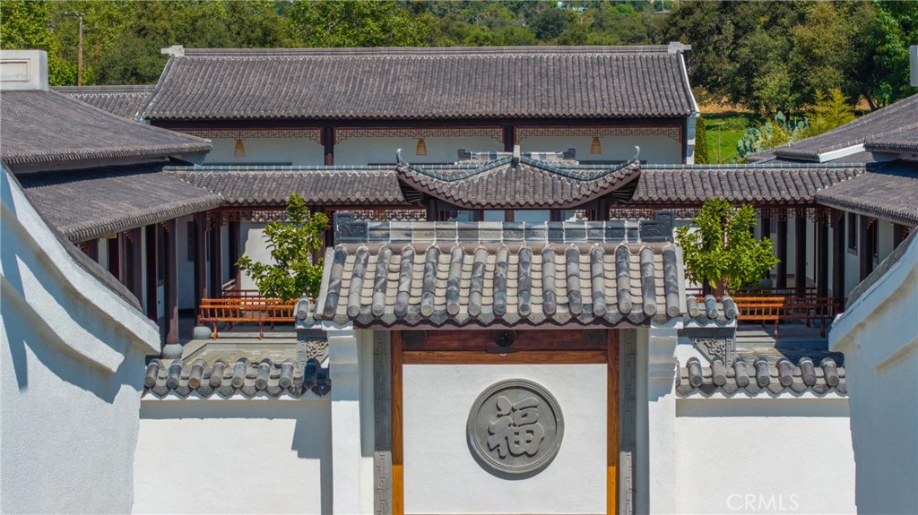 11 Deodar Lane Property Photo 14