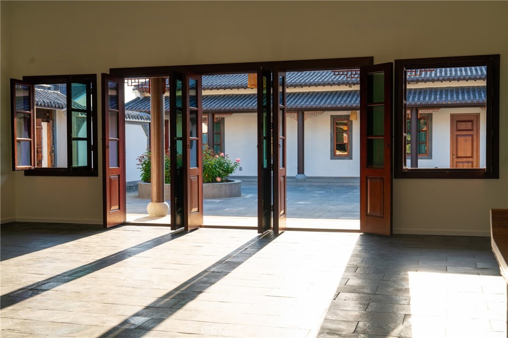 11 Deodar Lane Property Photo 23