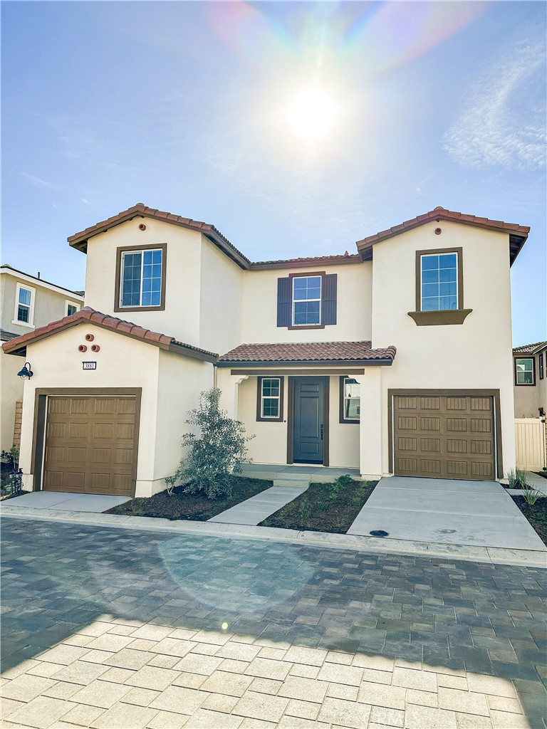 3881 E E Cranbrook Paseo Property Photo 1