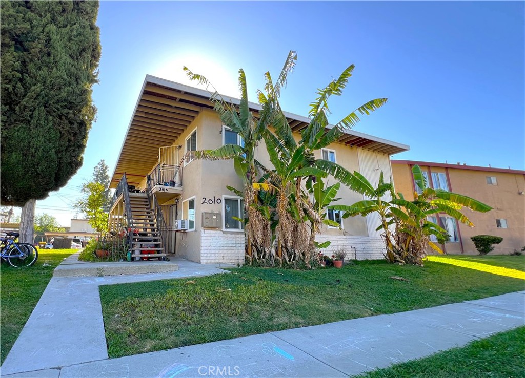 2010 La Cueva Drive Property Photo 1
