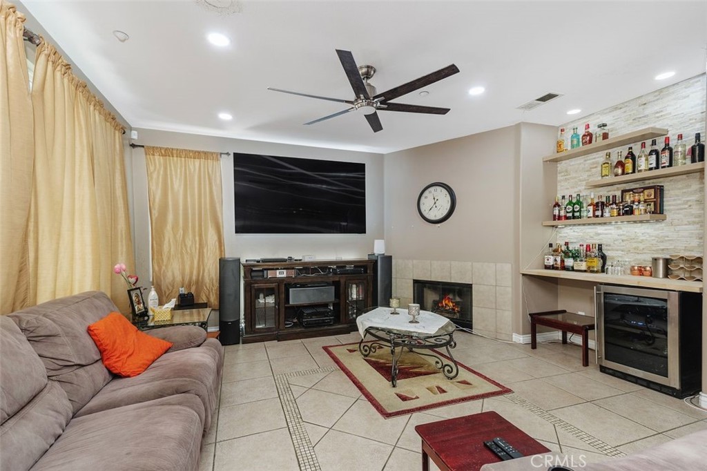 15691 Cherry Leaf Lane Property Photo 7