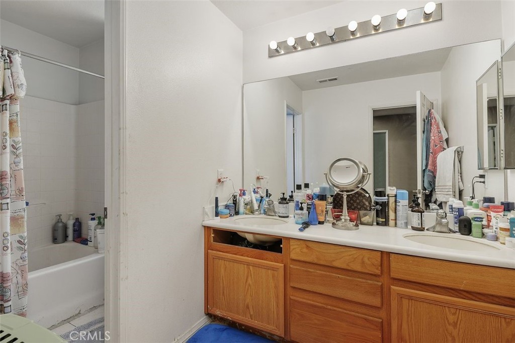 15691 Cherry Leaf Lane Property Photo 23