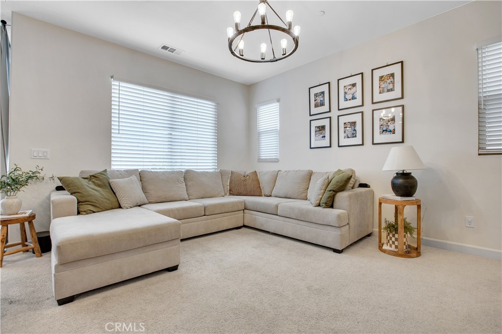 15730 Moonflower Avenue Property Photo 2