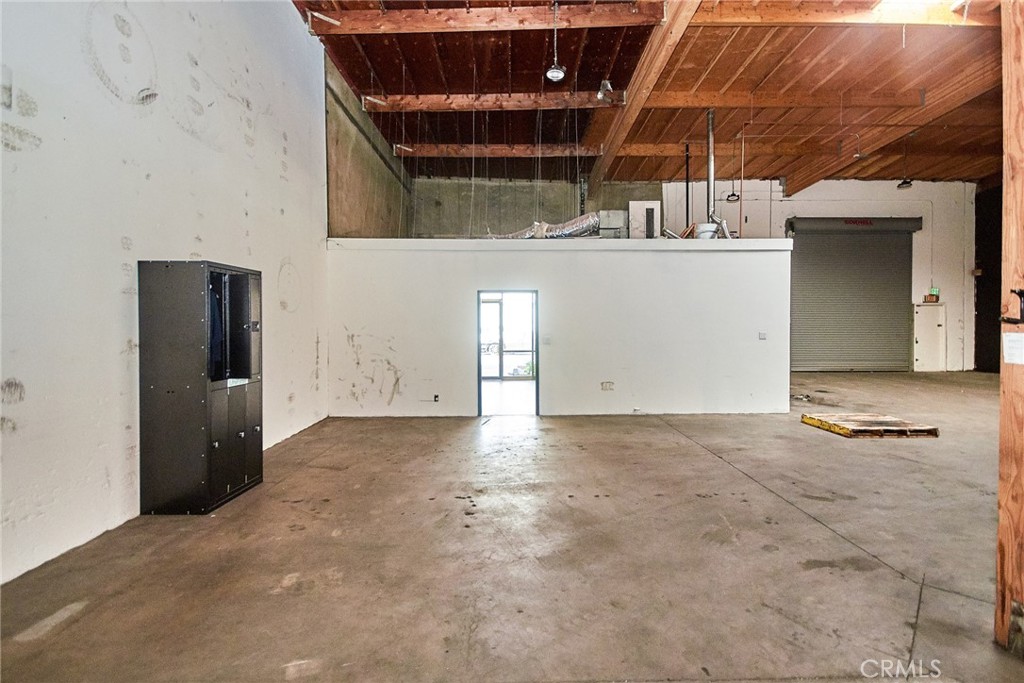 6844 Suva Street Property Photo 8