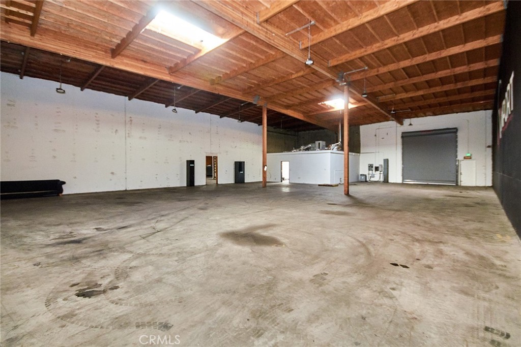 6844 Suva Street Property Photo 10