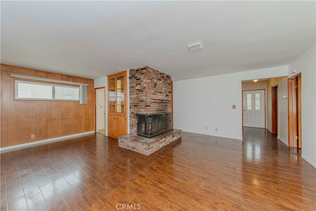 7236 Hellman Avenue Property Photo 6