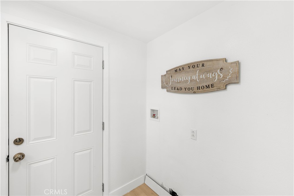 430 N Ellen Drive Property Photo 15