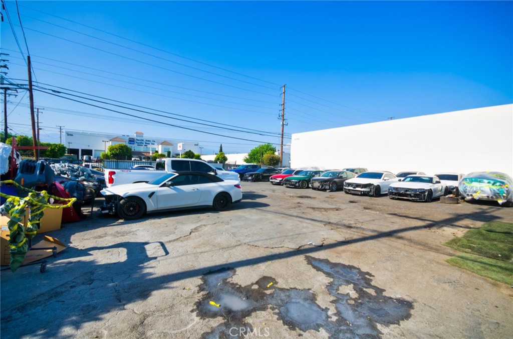 10728 Rush Street Property Photo 4