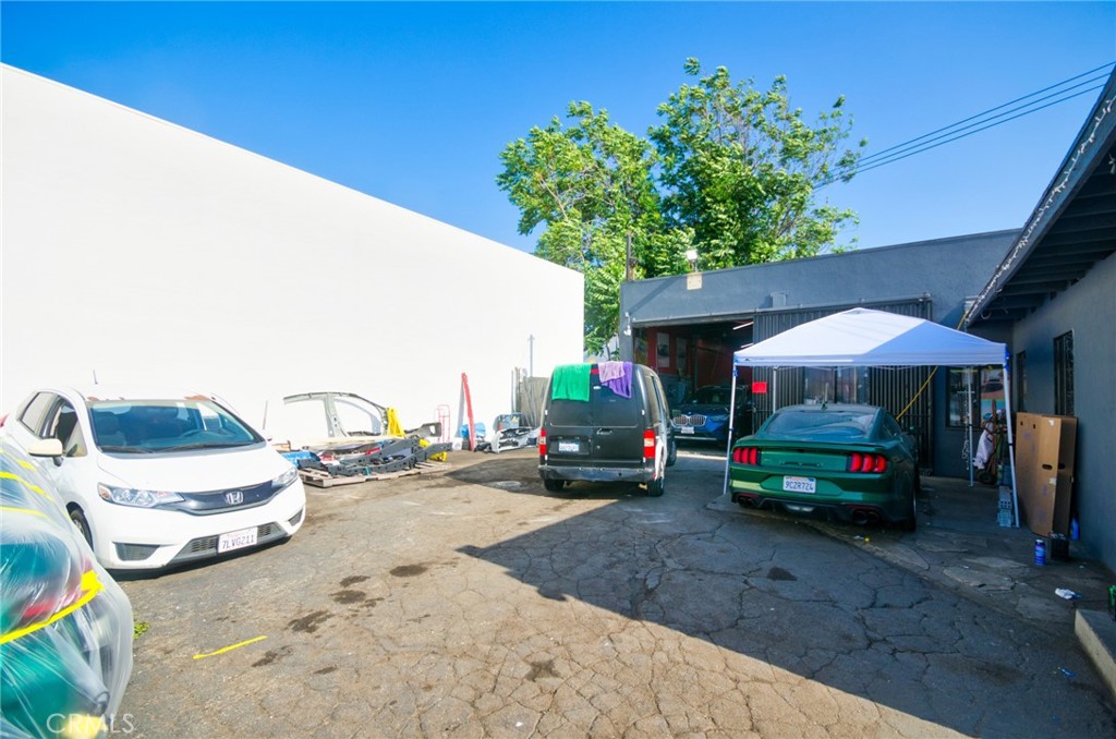 10728 Rush Street Property Photo 8