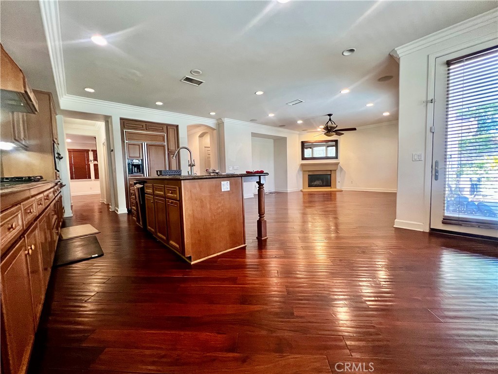 6715 Meriwether Ct Property Photo 4