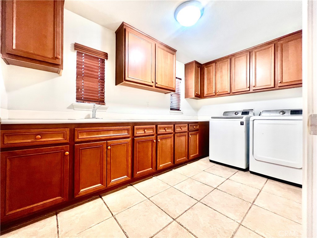 6715 Meriwether Ct Property Photo 9