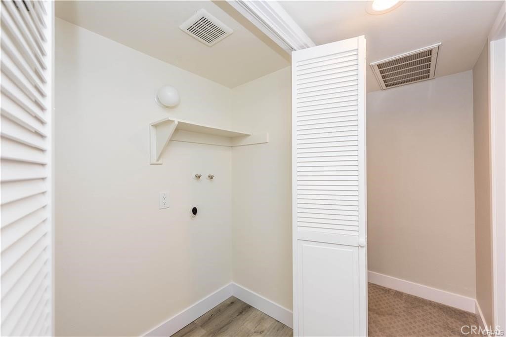 9412 Shadowood Drive C Property Photo 14