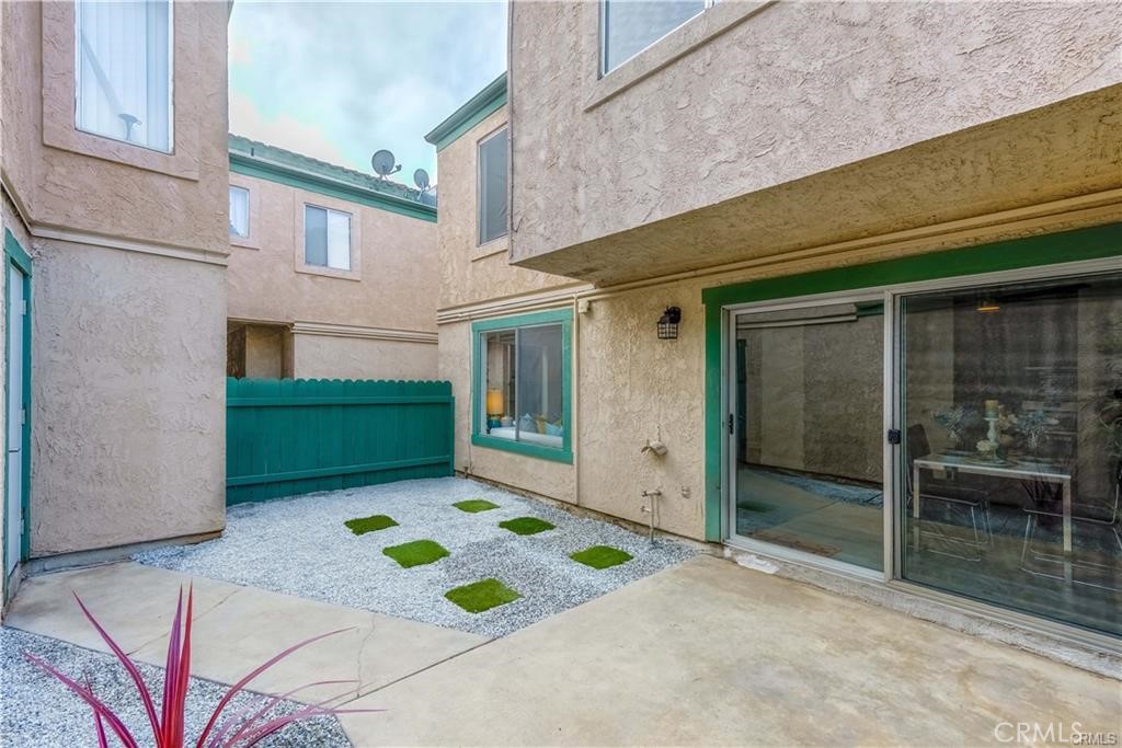9412 Shadowood Drive C Property Photo 15