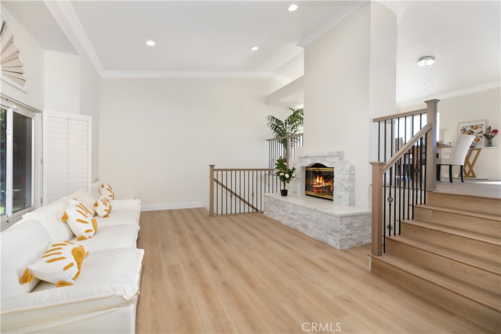 15429 Turquoise Circle N Property Photo 3