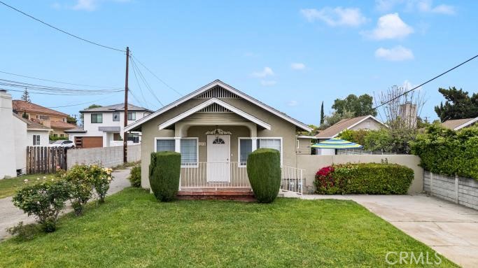 6318 Lemon Avenue Property Photo 1