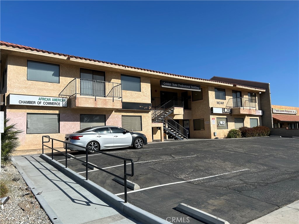 14240 St Andrews Drive Property Photo 2