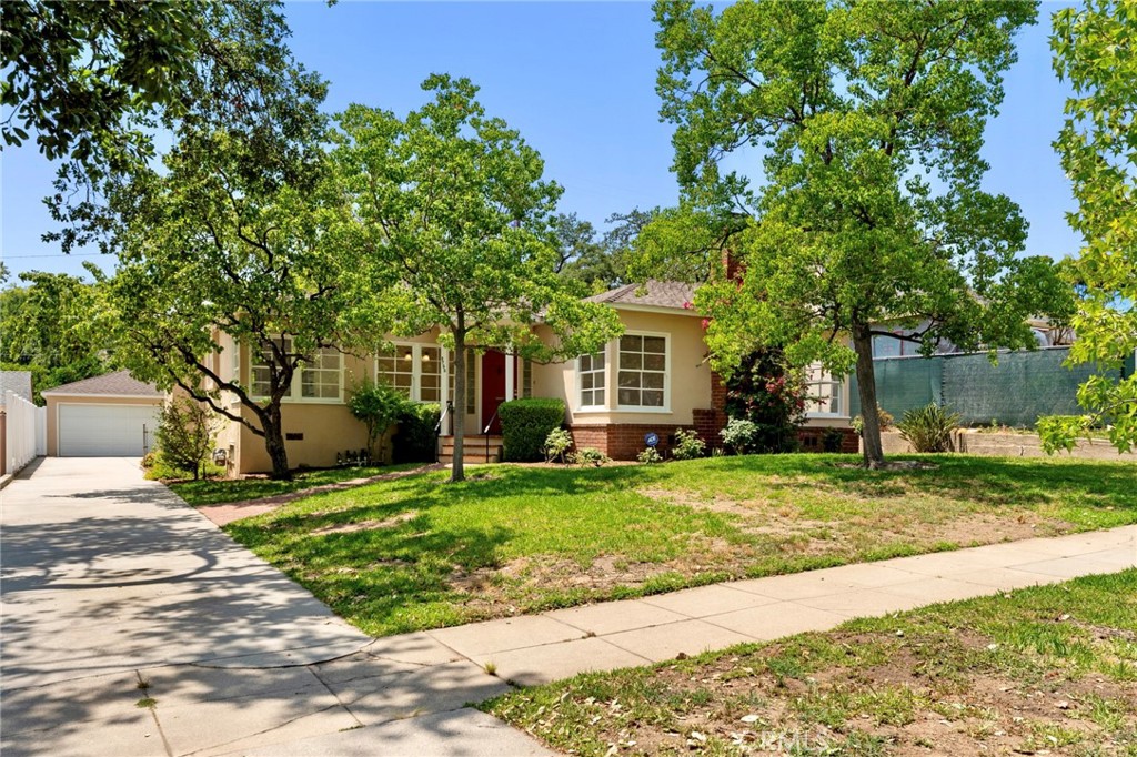 1755 Craig Avenue Property Photo 1
