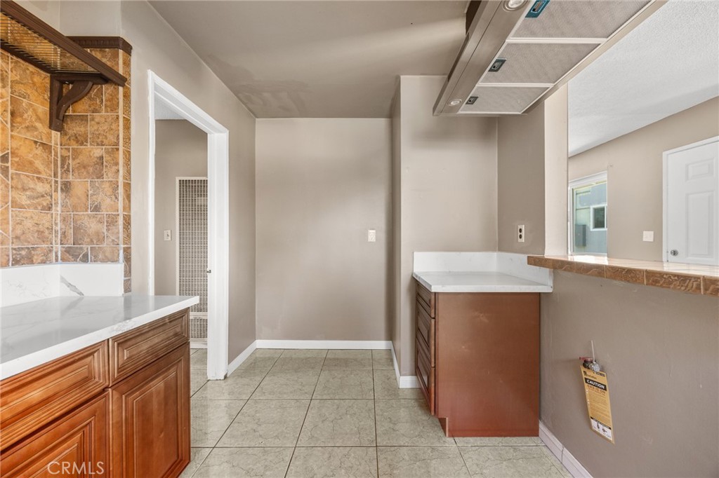 1163 W 3rd Street Property Photo 36