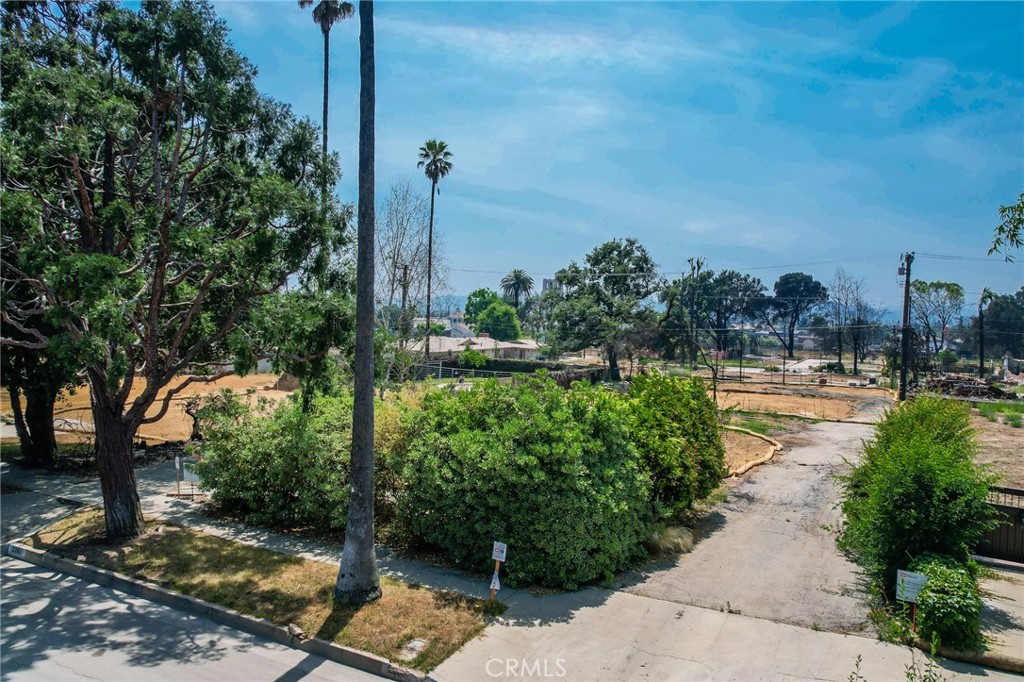 2263 Mar Vista Avenue Property Photo 2
