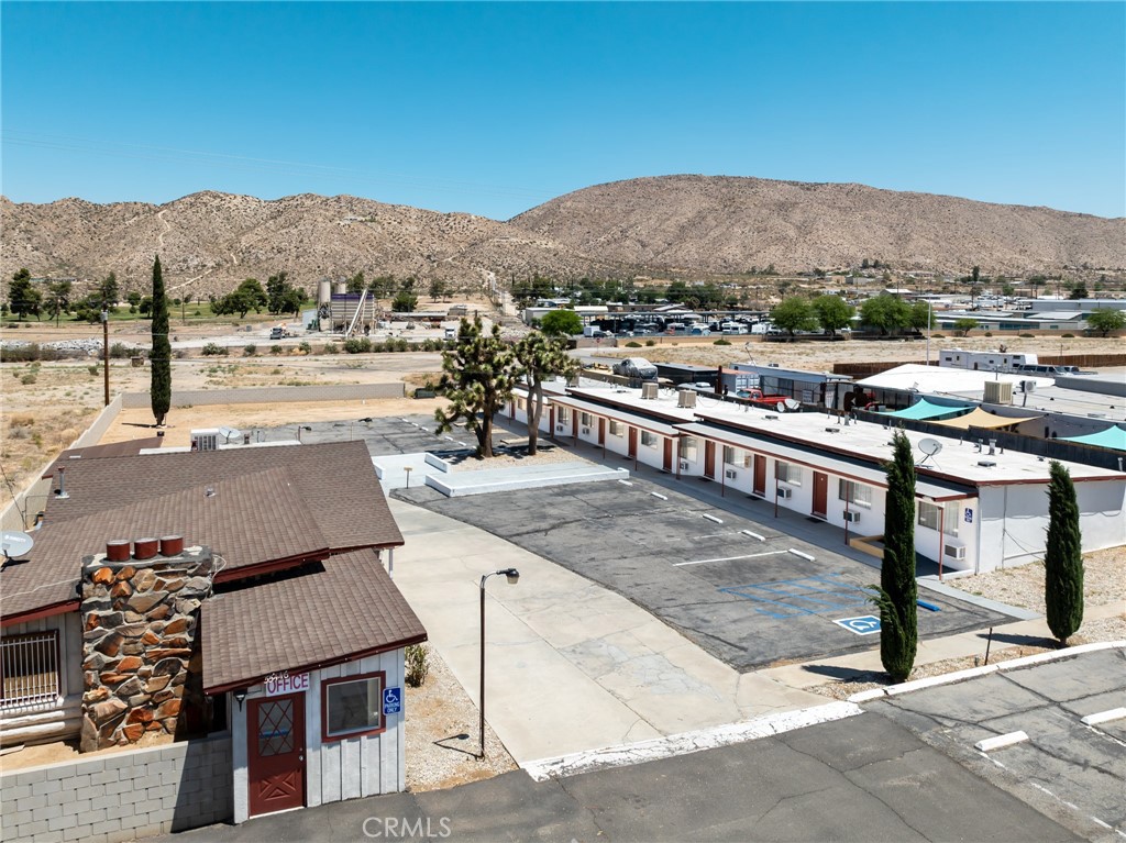 55446 Twentynine Palms Property Photo 17