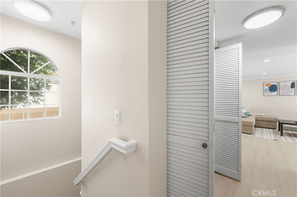 150 Diamond Street B Property Photo 23
