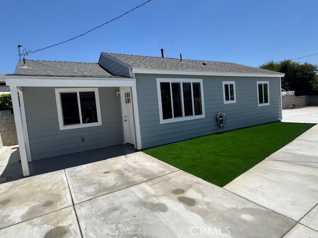 224 1/2 W Cypress Ave. Property Photo 1