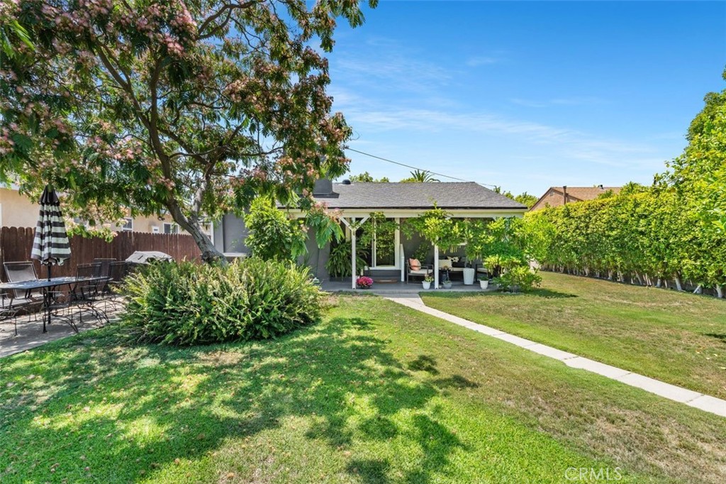 1434 N Rose Street Property Photo 32