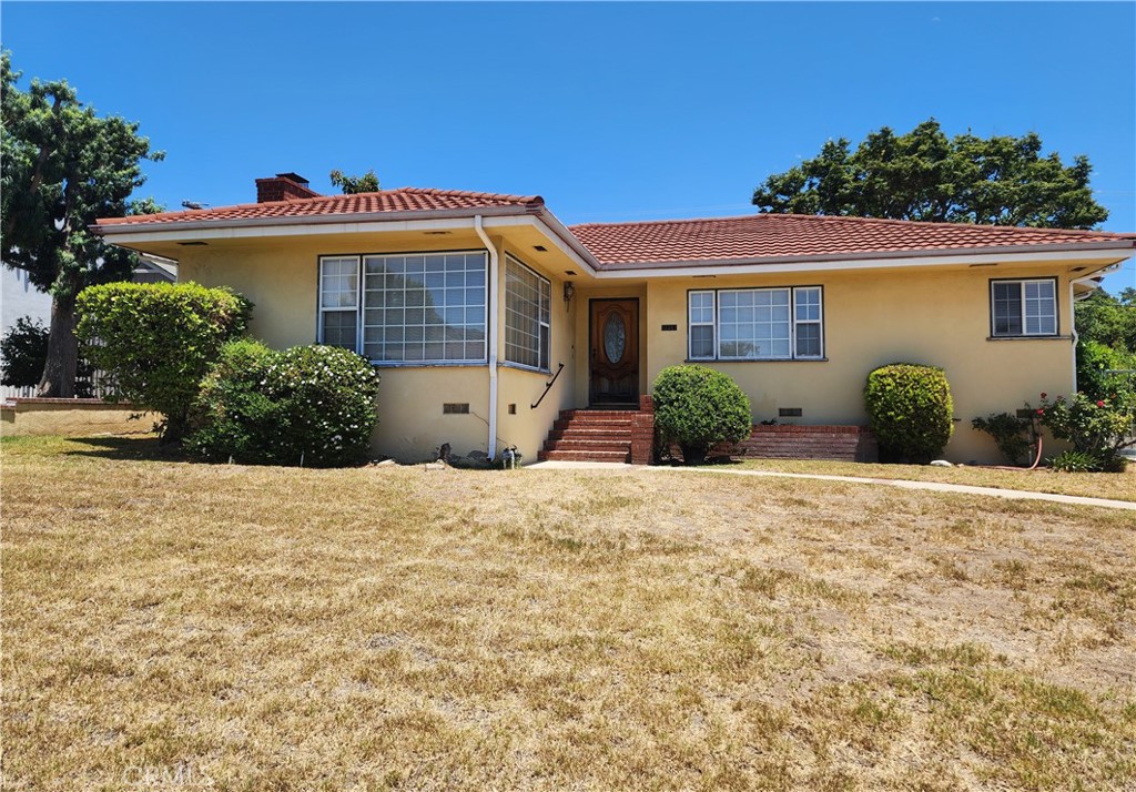 226 Mauna Loa Drive Property Photo 1
