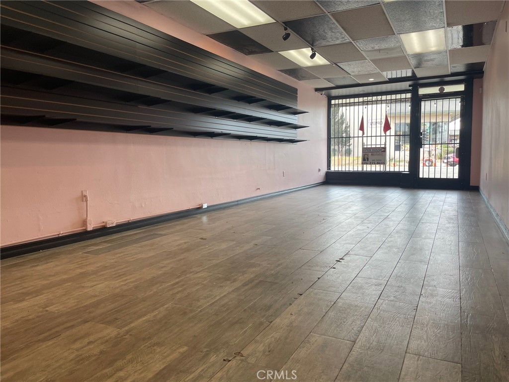 1432 S Baldwin Avenue Property Photo 3