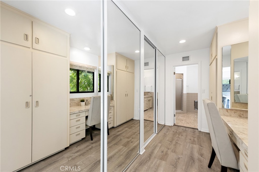 6 Woodland Lane Property Photo 24