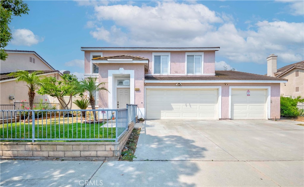 1528 W Delvale Street Property Photo 1