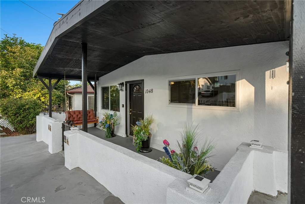 1048 Dexter Street Property Photo 33