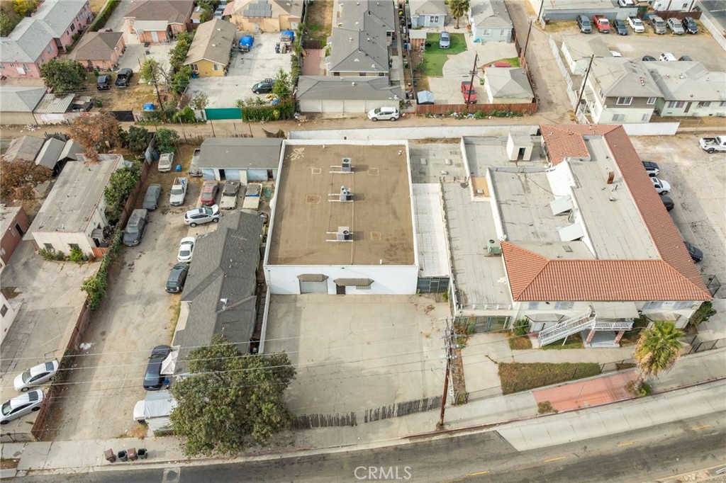 915 N Willowbrook Avenue Property Photo 17
