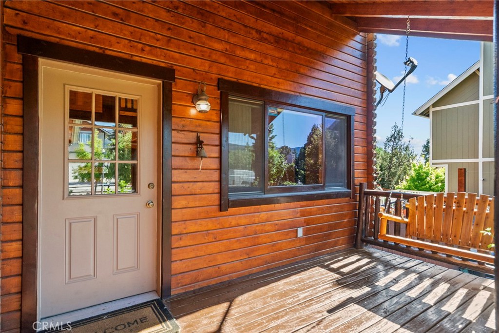 1242 Alpinview Drive Property Photo 4